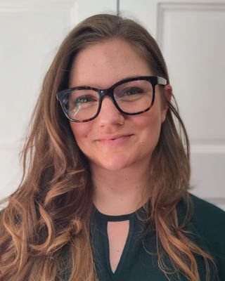 Samantha K Molen profile image